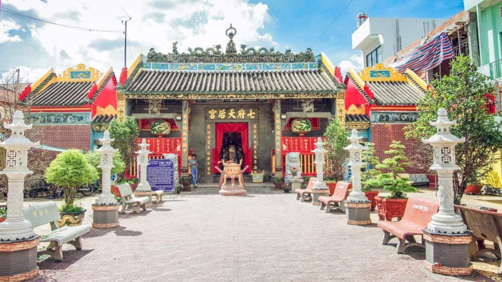 Ngôi chùa cổ kính hơn 100 năm tuổi